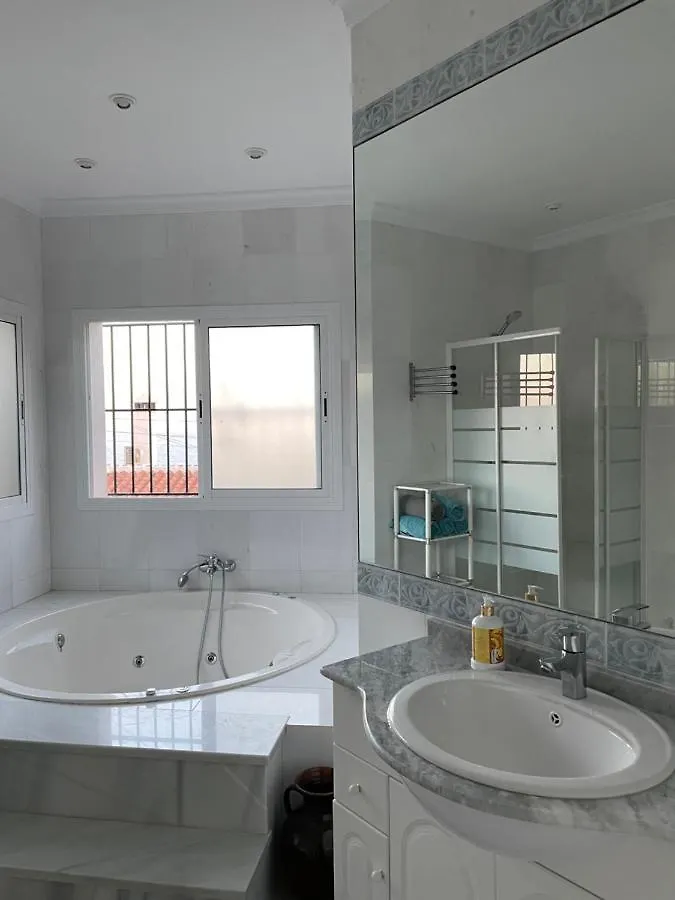 Villa Ladera Panorama - Private Heated Pool Nerja Spain