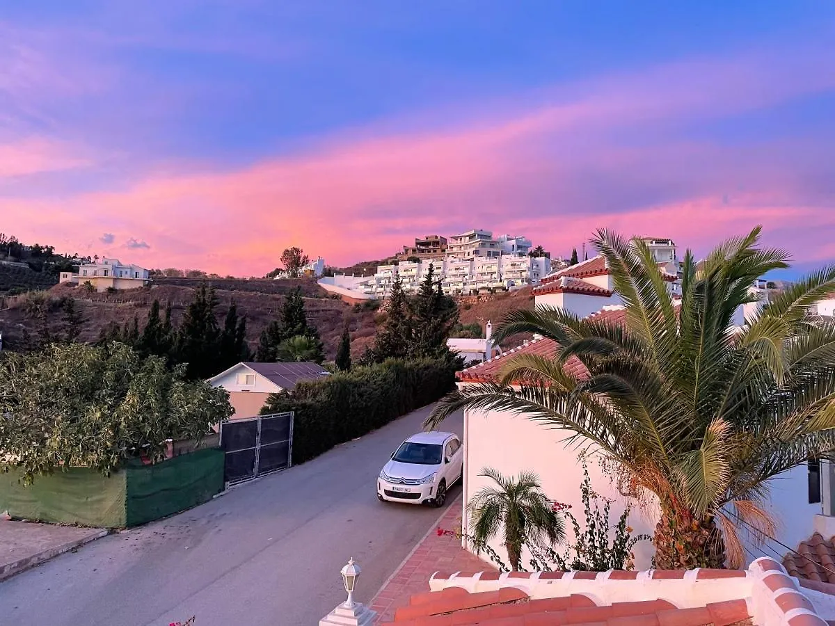 Villa Ladera Panorama - Private Heated Pool Nerja